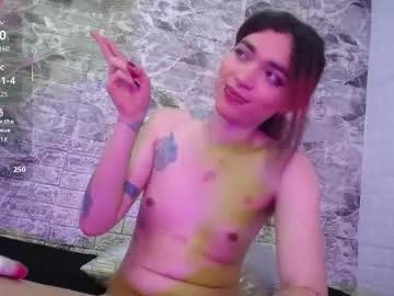 Private maevekuro on Chaturbate