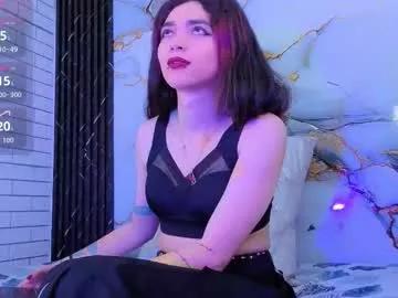 Private maevekuro on Chaturbate