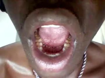 mclntz_bbc on Chaturbate