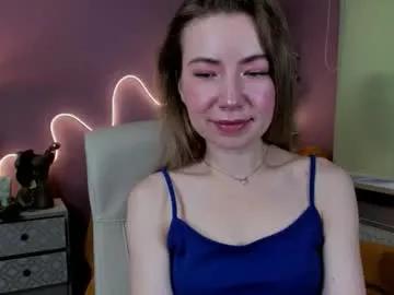 mia_luxx92 on Chaturbate