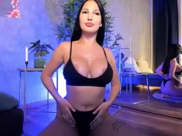 Freechat miahartx on Chaturbate