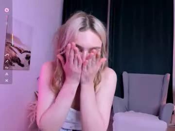 Freechat michellecoy on Chaturbate