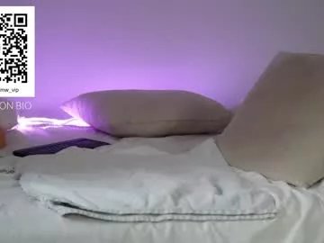 miiiawallace on Chaturbate 