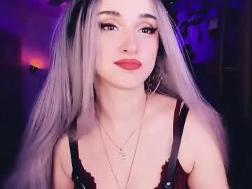 Freechat miladyjolie on Chaturbate