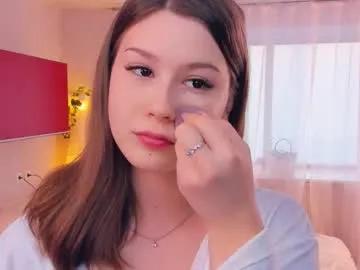 Freechat minditrelles on Chaturbate