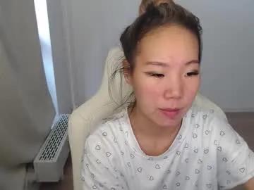 Freechat mira_g on Chaturbate