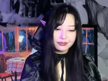 Freechat mirafloat on Chaturbate