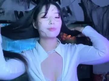 Freechat mirafloat on Chaturbate