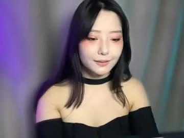 Freechat mirafloat on Chaturbate