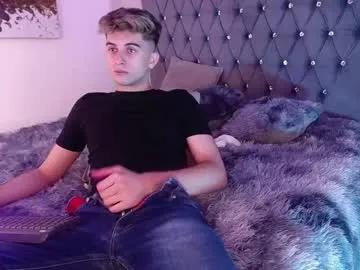 Freechat mr_williseo on Chaturbate