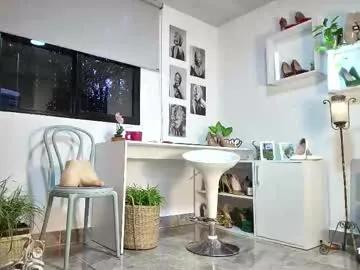 Freechat mrs_edha_ on Chaturbate