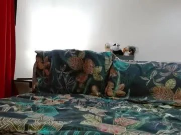 mrs_velvet_vixen_and_mr_stud on Chaturbate