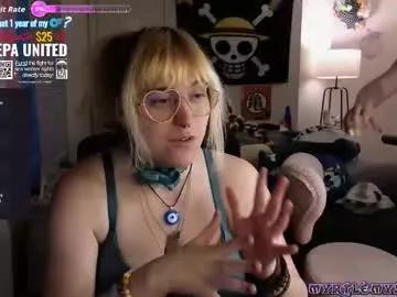 Freechat myrtlemystic on Chaturbate