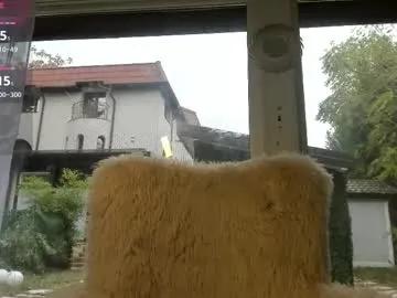 Freechat naila18 on Chaturbate