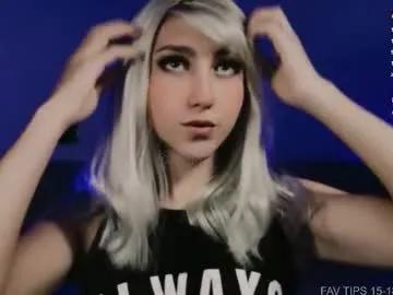 nalan_ — [1295 tokens to goal] --   #latina #femboy #shy #new #tease -- Current Goal:   at 2222 tokens