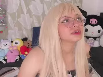 nanaosaki_ on Chaturbate