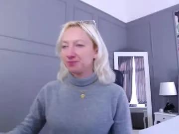 Freechat natalie_bitton on Chaturbate