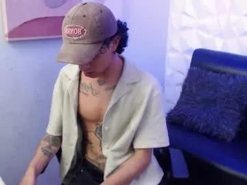 nate_and_jules — Oil massage ass & spanks hard [98 tokens left] Hey sweetie! Type /tipmenu for fun or take me to pvt #couple #bigcock #natural #feet #cum