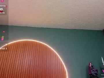 Freechat nayecloud on Chaturbate