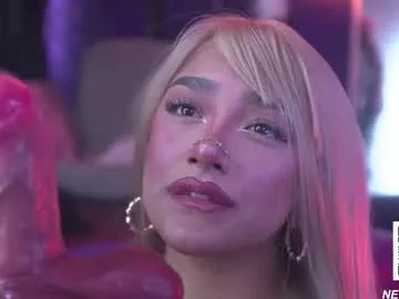 Freechat ne_fertari on Chaturbate