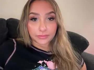 Freechat nicolelovesyou444 on Chaturbate