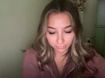 Freechat nicolelovesyou444 on Chaturbate