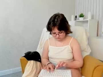 Freechat nina_lunaa on Chaturbate