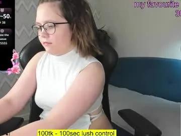 Freechat nina_lunaa on Chaturbate