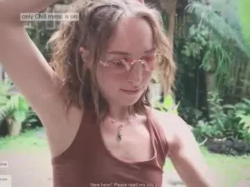 Freechat ohmymojo on Chaturbate