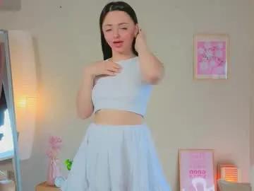 Freechat oliviakis on Chaturbate