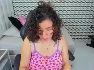 Freechat osnakeller on Chaturbate