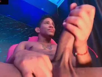 palo_santo06 — Do u like a latin black guy with 21cm cock?? - Goal: CUM #monstercock #bigcock #cum #bbc #latino