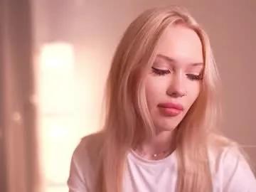 party_4_u — nice to see you here ! let's have some fun? // GOAL: oil butt massage in doggy position [32 tokens left] #18 #shy #teen #new #blonde