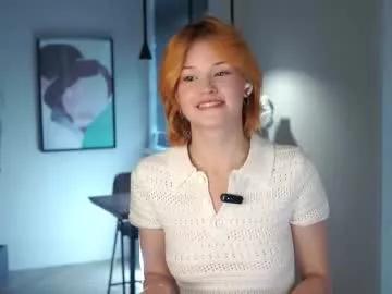 Freechat pebee on Chaturbate