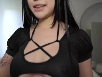 pixieasiangal on Chaturbate