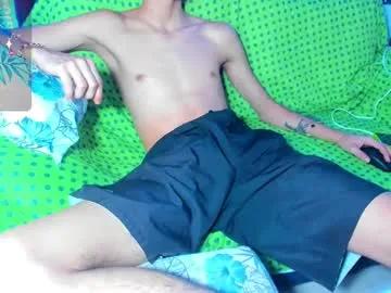 Freechat pressure_xxx_420 on Chaturbate
