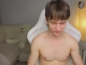 pupsenish — DOGGY STYLE MAKE ASS RED  [200 tokens left] #new #cum #bigdick #young #fit