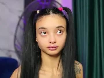 Freechat rachelravee on Chaturbate