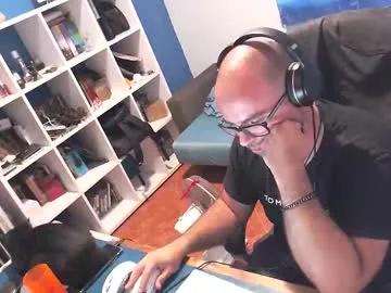 Freechat ravingr3d3 on Chaturbate