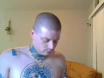 Freechat redinthebed on Chaturbate