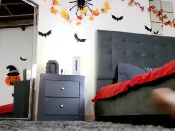 Freechat riley_skye_ on Chaturbate