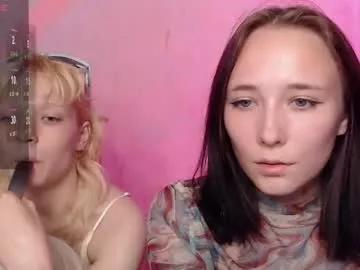 robin_yours on Chaturbate