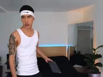 Freechat russell_adams_ on Chaturbate