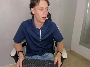 Freechat santiceballo on Chaturbate