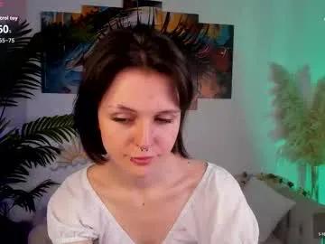 shine_vivi on Chaturbate