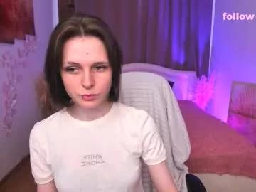 shine_vivi on Chaturbate