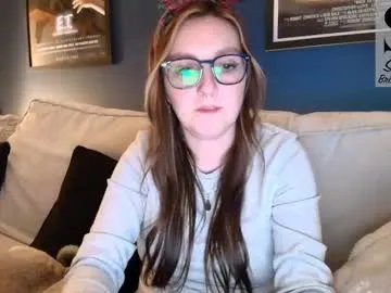 Freechat short_sweetpea on Chaturbate