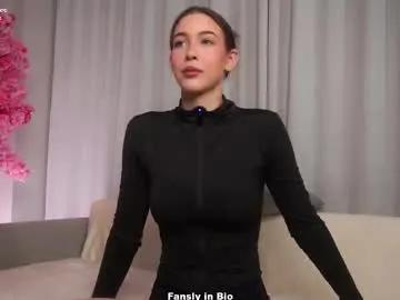 signehinz — MY GOAL: ahegao Hey, I'm Eva. PVT OPEN  #bigboobs #bigass #18 #shy #cute [25 tokens remaining]