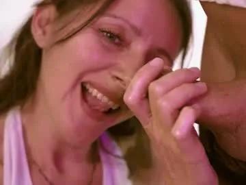 Freechat smilinglove on Chaturbate