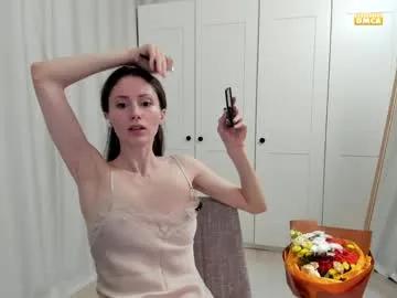 Freechat snowww_white on Chaturbate